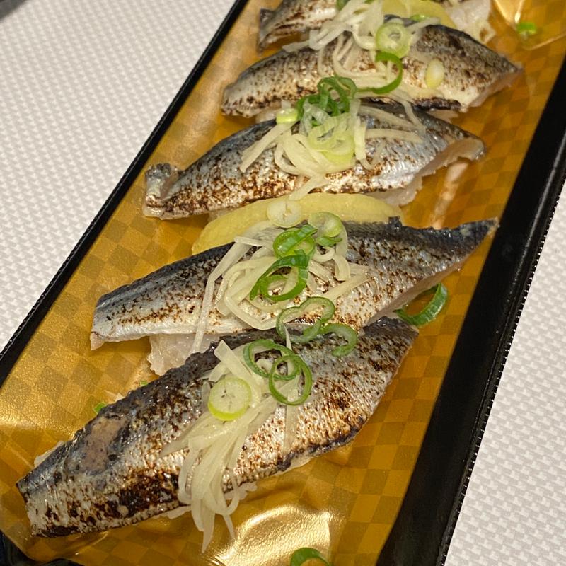 炙りさんまにぎり寿司(イオンショッパーズ福岡店)