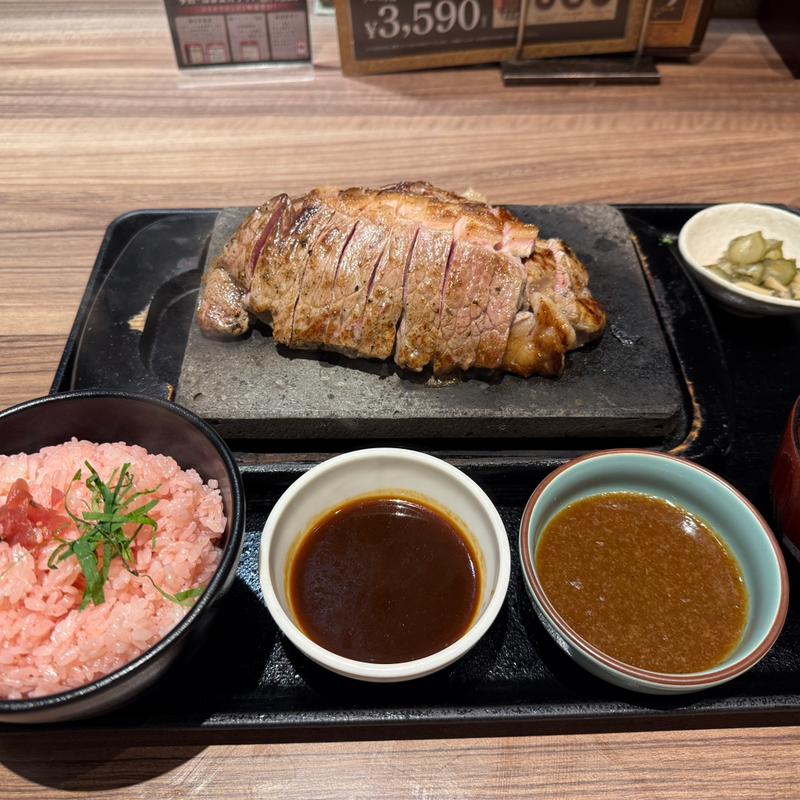 1ポンドサーロインステーキ(石焼ステーキ 贅 県央店)