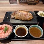 1ポンドサーロインステーキ