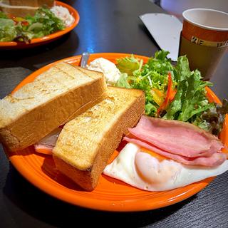 ベーコンエッグトーストプレート