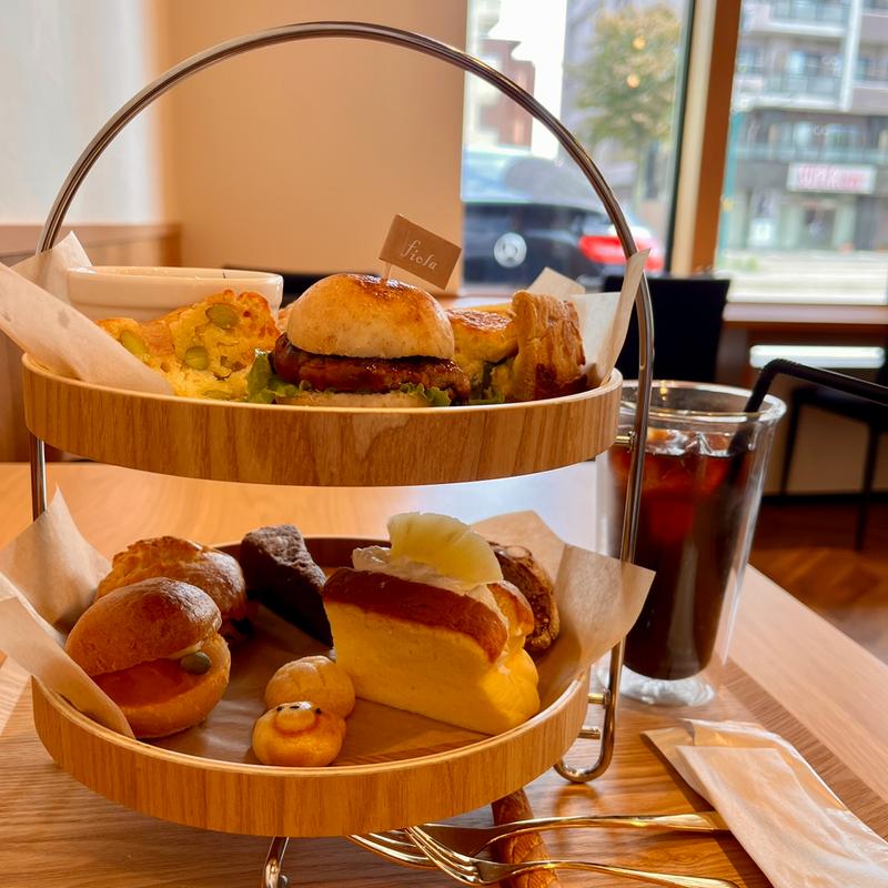 アフターヌーンティー(Bakery＆cafe fiola)