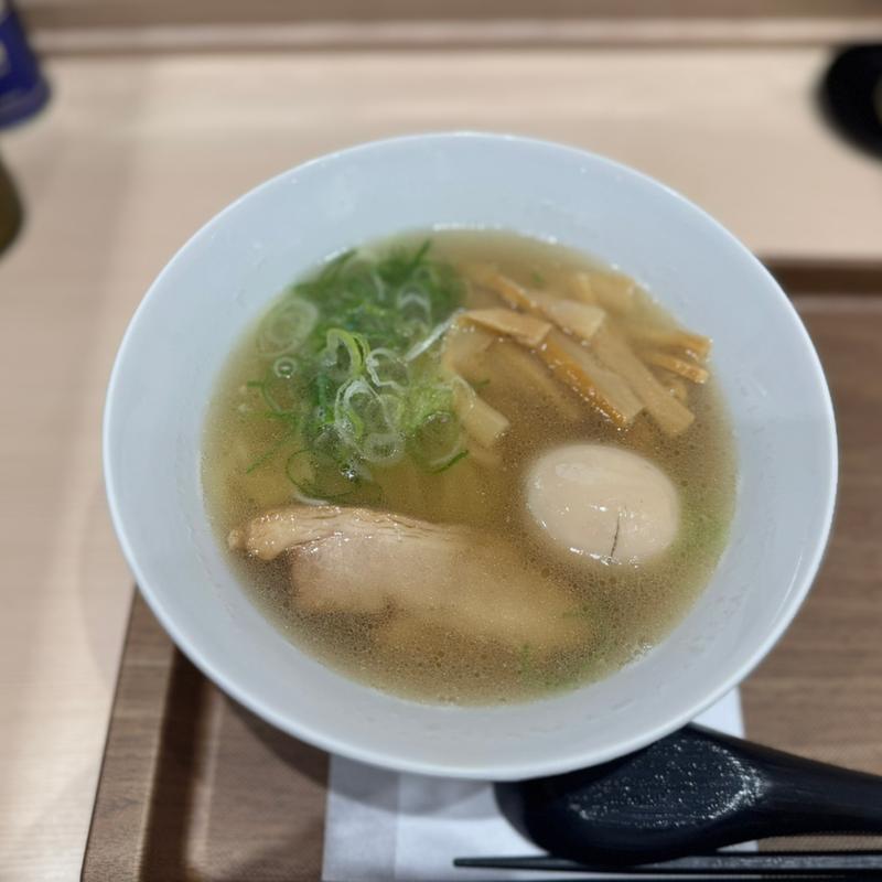 味玉塩ラーメン(松太郎 新宿小滝橋通り店)