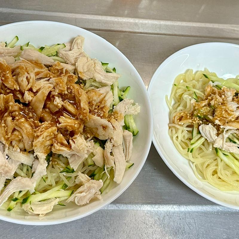 冷やし棒棒鶏ラーメン(ベルクス 東墨田店)