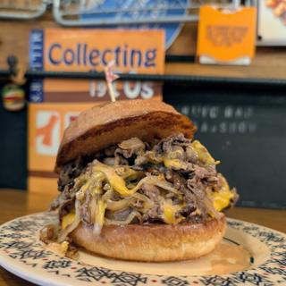 ミートボムバーガー