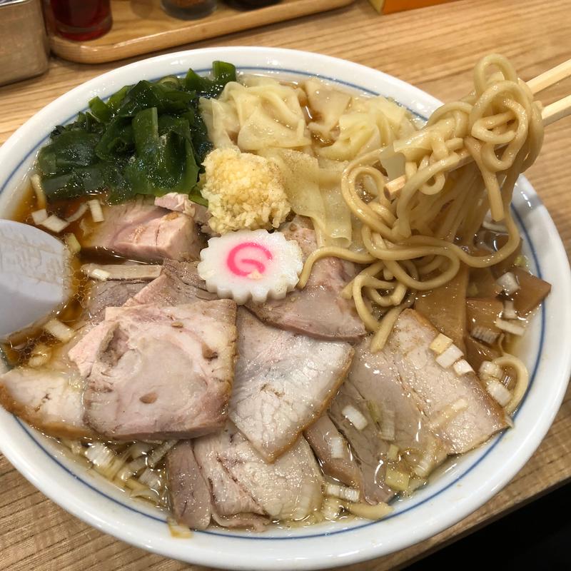 ワンタンチャーシューメン(ら～めん髙尾（らーめん高尾）)