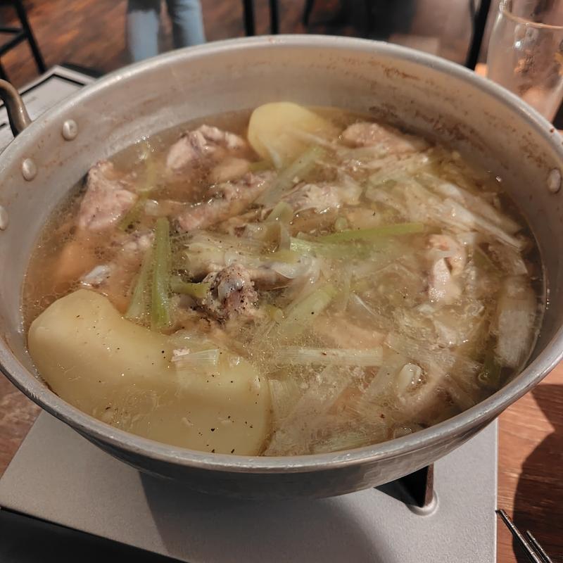 タッカンマリ（半分）(ポックンパ｜볶음밥)