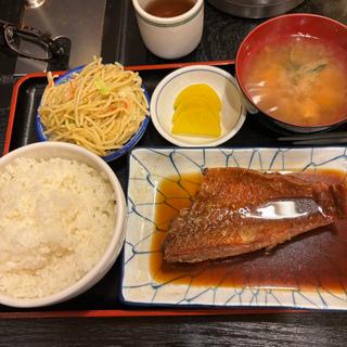 赤魚の煮付け定食
