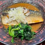 さばの味噌煮定食、たっぷり野菜の麦みそ汁