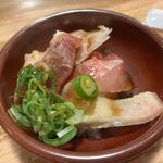 鶏の炭火焼（お通し）