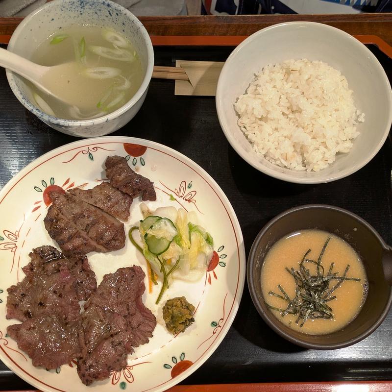 サービス牛タン定食(牛たん焼き 仙台辺見 川崎アゼリア店)