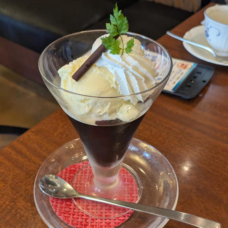 水出しコーヒーゼリー(カフェ・ラルゴ )