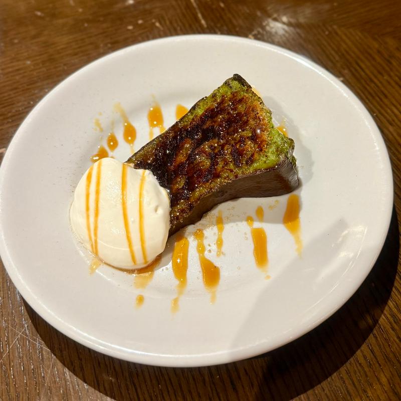 ブリュレ抹茶バスクチーズケーキ(イタリアン 3rd. BAR & GRILL RESTAURANT 吉祥寺)