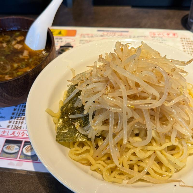 もやしざるらーめん(代一元)