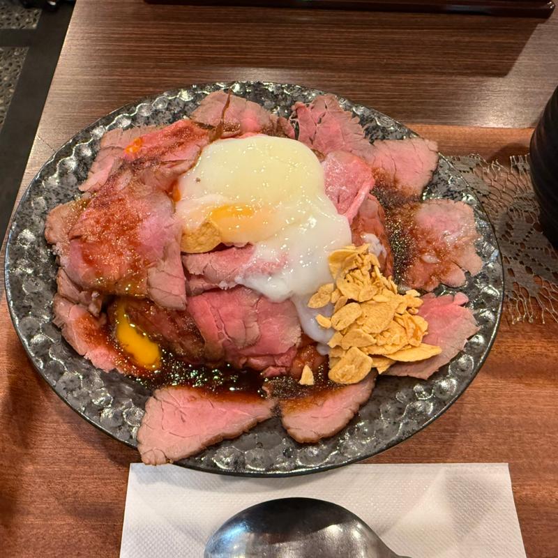 ローストビーフ丼(ローストビーフひだまり)