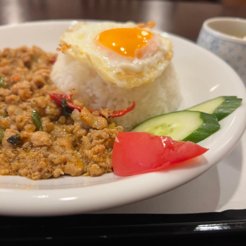 ガパオライスセット(Namaste Asian Dining &Bar (ナマステ) 高田馬場)