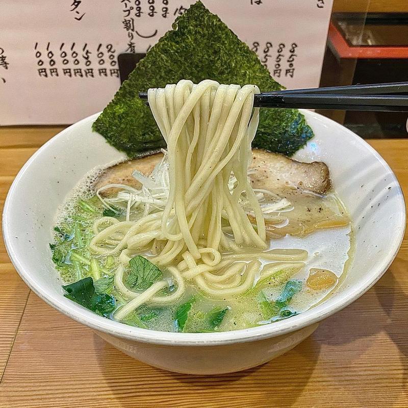 煮込み塩そば 三ッ葉増し(らーめん工房 麺作)
