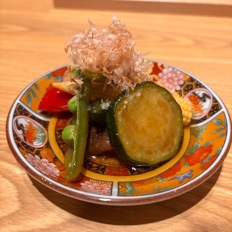 いろどり野菜の揚びたし(和牛小皿 しんうち 虎ノ門ヒルズ)