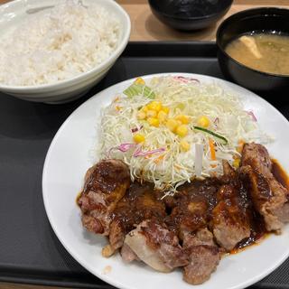 シビ辛麻辣トンテキ定食