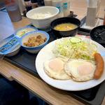 ソーセージエッグW定食(ミニ牛皿)