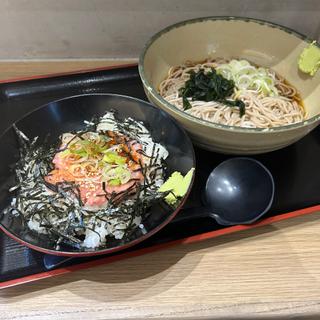 鮪たたき丼セット