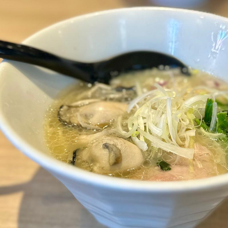 牡蠣そば(貝出汁らぁ麺海美風 浅草店)