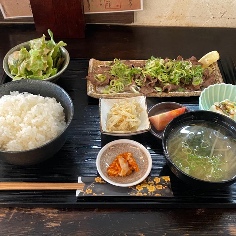 ねぎ塩たんランチ(140g)(牛たん専門店 FLEURAGE)