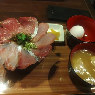 おまかせ丼