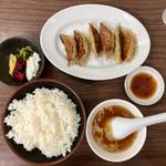 餃子定食