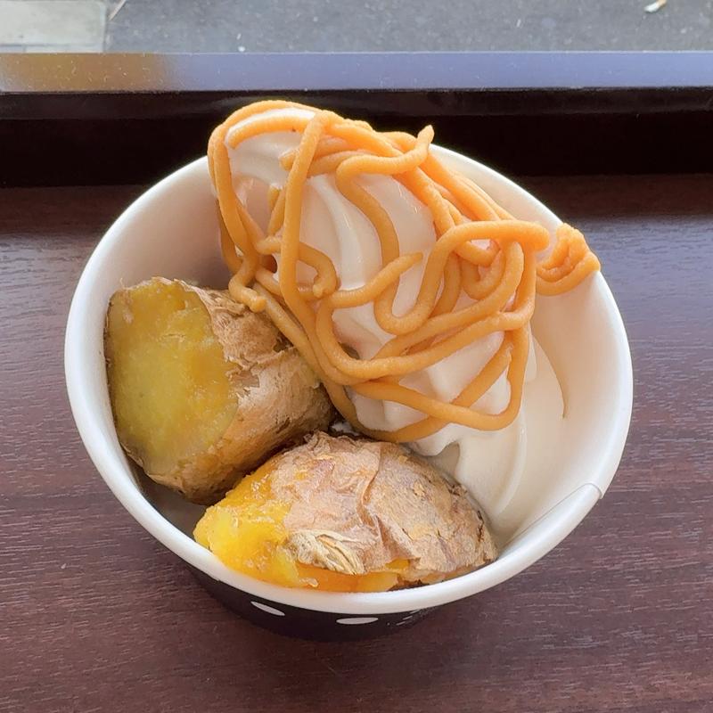 ダブル蜜芋　紅はるかソフトクリーム(ミニストップ 平野瓜破西店)