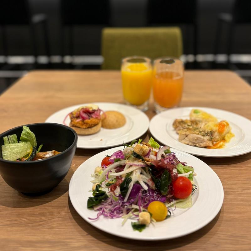 ポークフィレカツバーガー(オールデイダイニング グランドエール／ヴィラフォンテーヌグランド羽田空港)