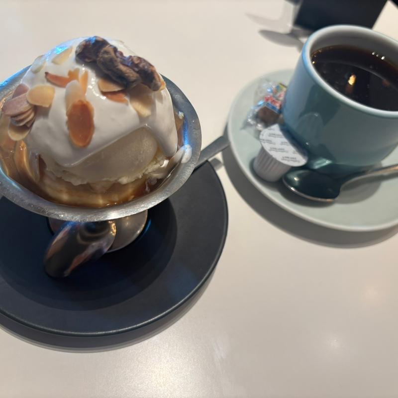 (WIRED CAFE ルクア大阪店)