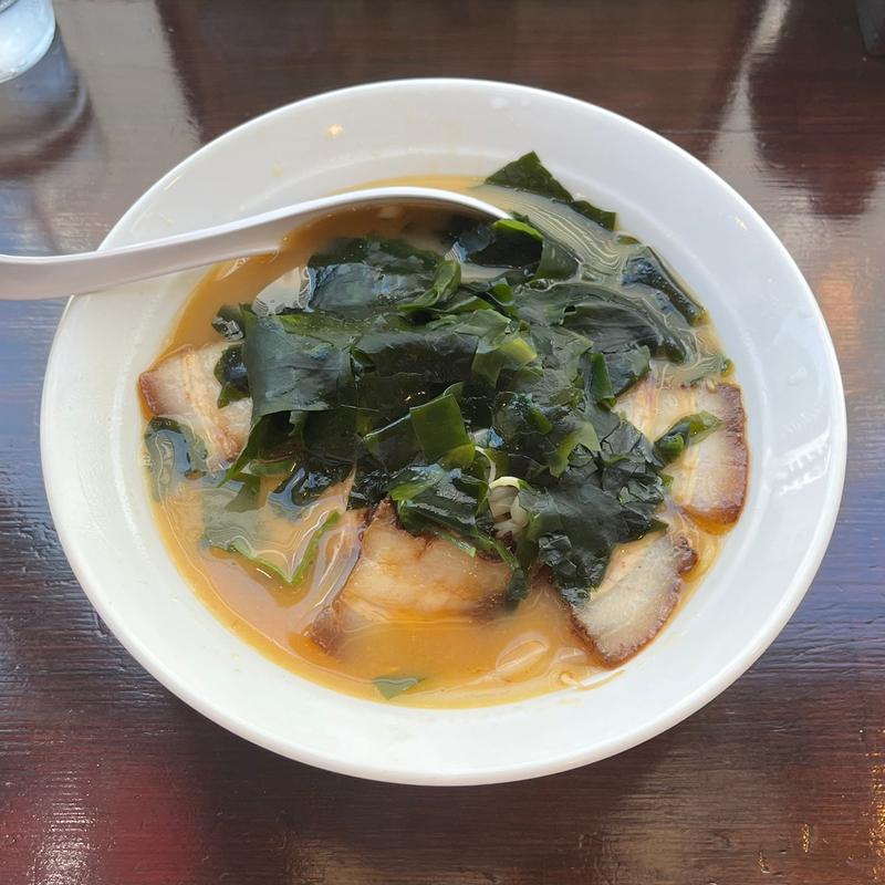 みそチャーシューワカメラーメン(肥後橋ラーめん亭 （ひごばしらーめんてい）)
