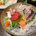 刺身の盛り合わせ