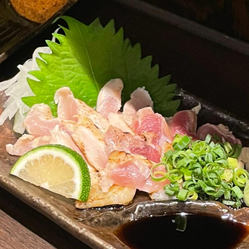 鶏刺し(鮮味・鉄板酒場いっとく本店)