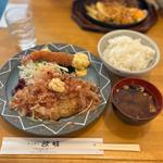 オニポンバーグ定食(エビフライトッピング)