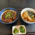 味噌カツ丼セット　ミニうどん