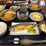 朝食