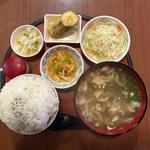 Cランチ 中味汁定食