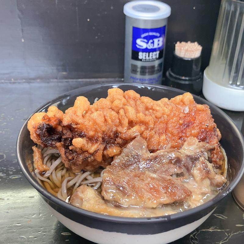 山賊コラチャーそば(丸政 長坂店 （まるまさ）)