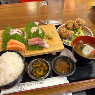 刺身4種盛り（唐揚げ付き）(神田マグロ漁港)