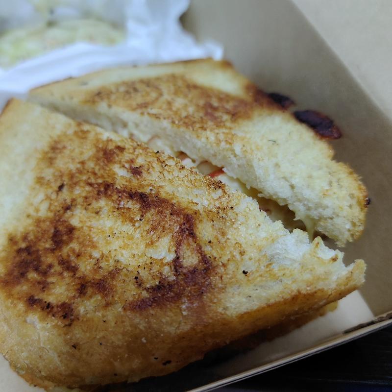 アップルチークス(バイミースタンド BUY ME STAND)