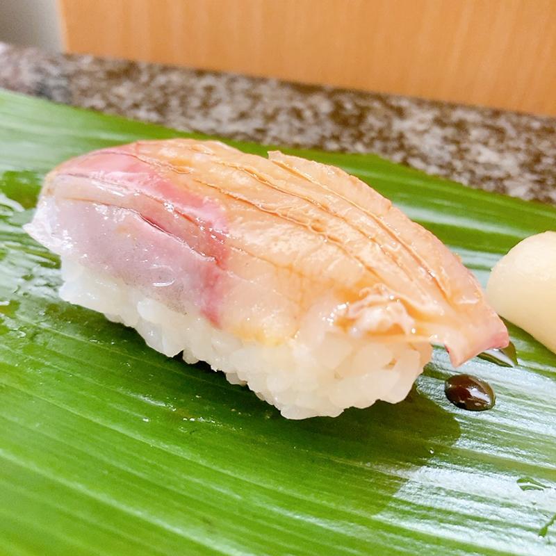 はまち(すし辰の立ち食いminamoa店)