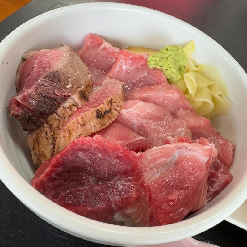まぐろ希少部位丼(とくだ屋)