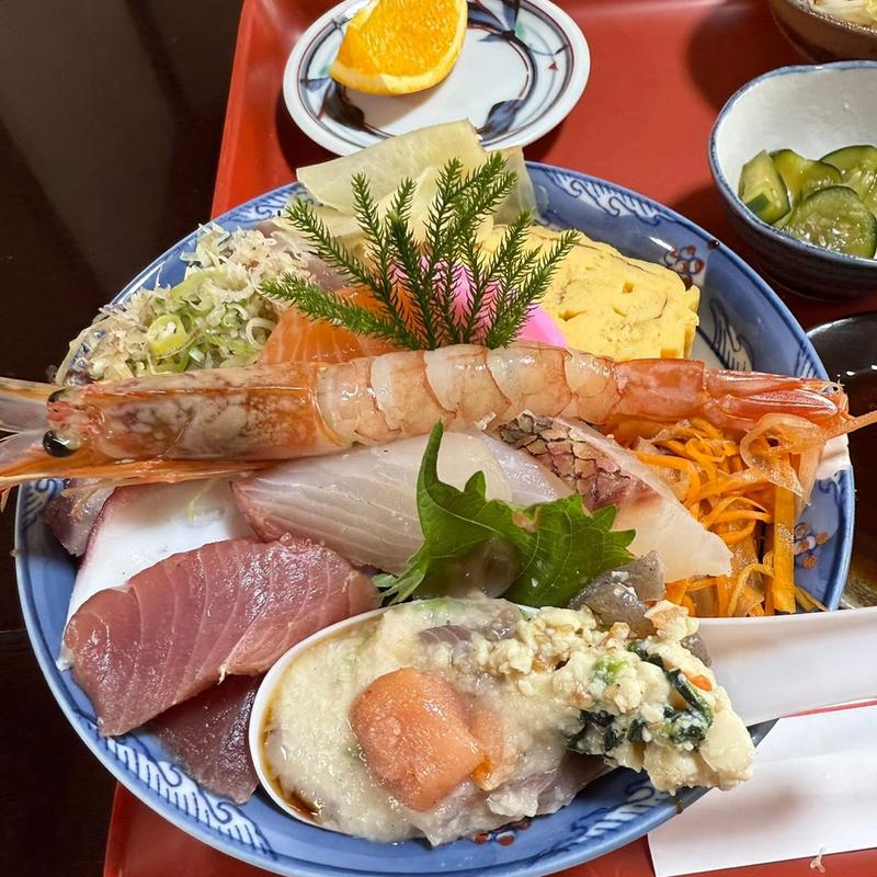 海鮮丼 大盛(魚春)