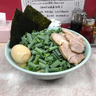 青ねぎラーメン ねぎ増し 味玉(横浜ラーメン寺田家)