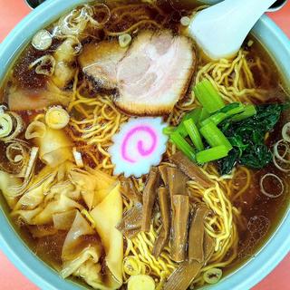 ワンタン麺 味濃いめ
