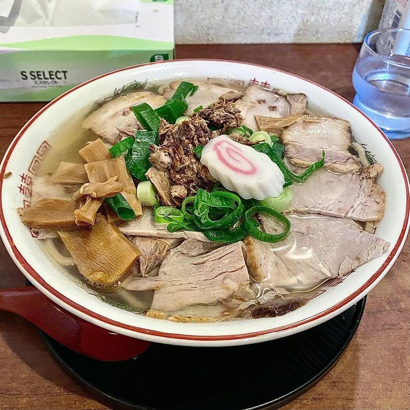 特製塩チャーシュー麺 大 太麺(麺屋7.5Hz 新橋店 （メンヤナナテンゴヘルツ）)