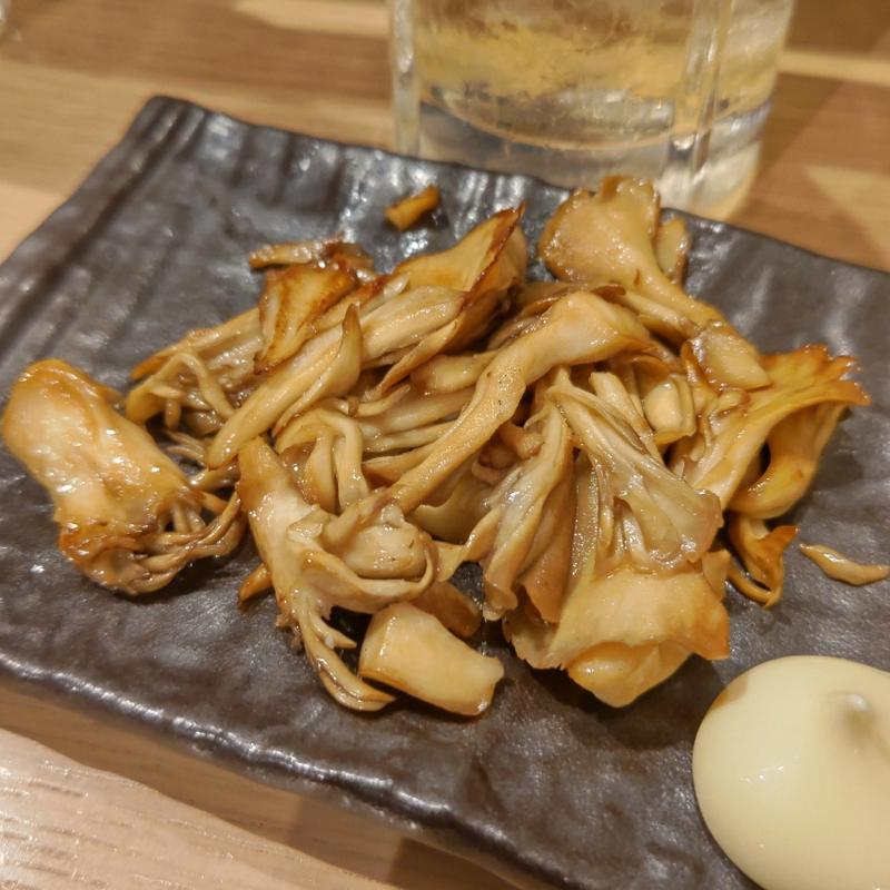 まいたけバター焼き(貝 刺身専門店 しらはら 関内)