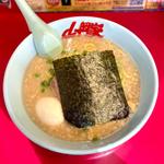 プレミアム塩とんこつ(ラーメン山岡家 南2条店)