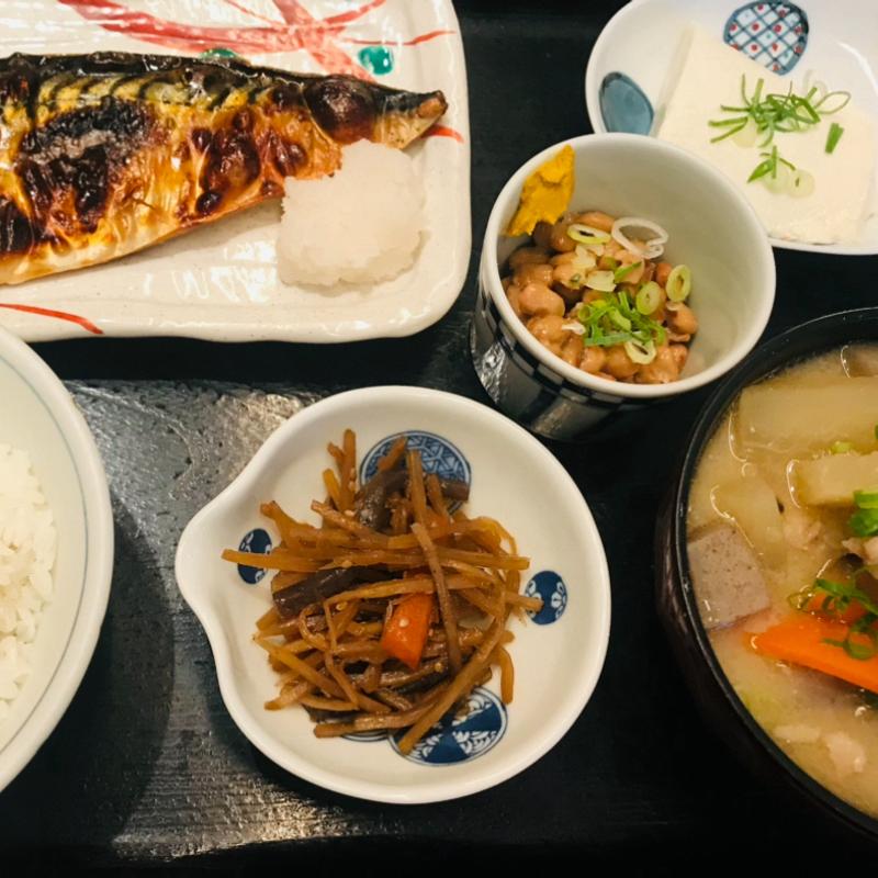 豚汁定食(わっぱ定食堂 警固本店)